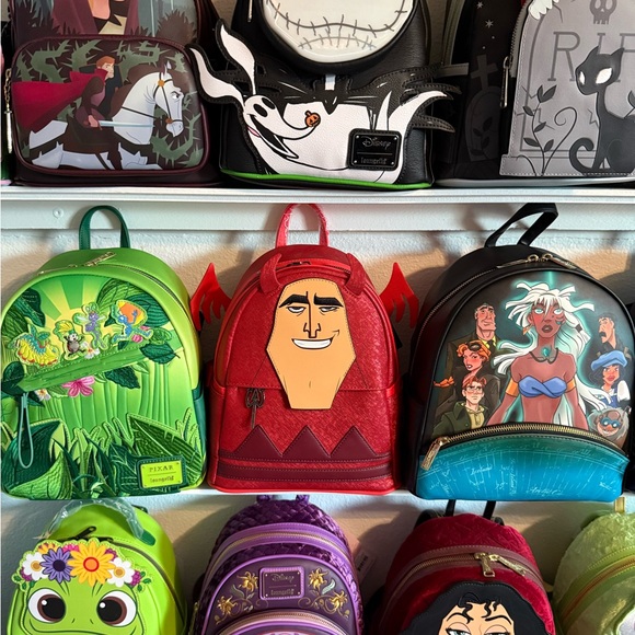 Red Devil Character Backpack - Picture 6 of 8